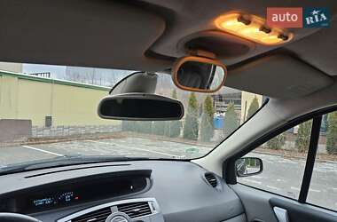 Минивэн Renault Grand Scenic 2006 в 