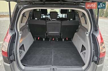 Минивэн Renault Grand Scenic 2006 в 