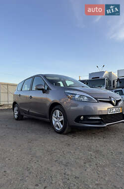 Минивэн Renault Grand Scenic 2013 в 