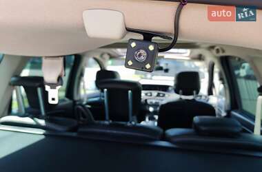 Минивэн Renault Grand Scenic 2015 в 