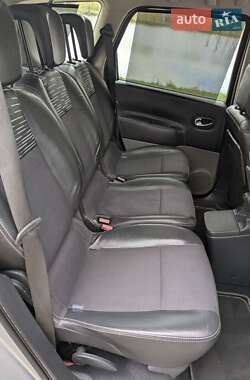 Минивэн Renault Grand Scenic 2008 в 