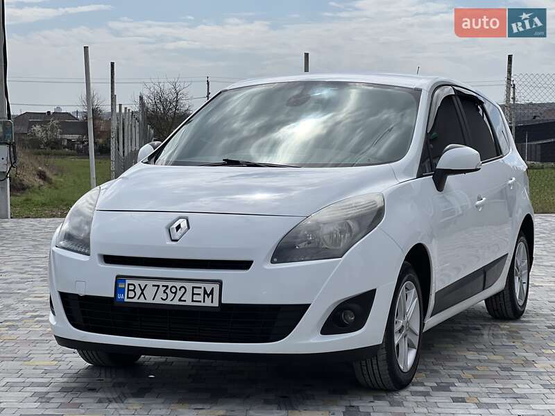 Мінівен Renault Grand Scenic 2009 в Тернополі