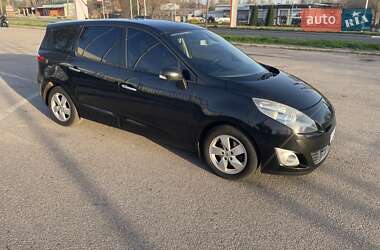 Мінівен Renault Grand Scenic 2009 в 
