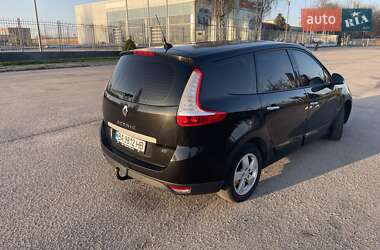 Мінівен Renault Grand Scenic 2009 в 