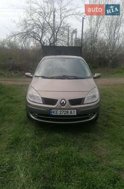 Минивэн Renault Grand Scenic 2008 в 