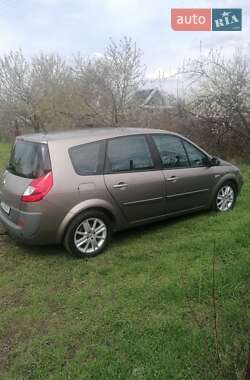 Минивэн Renault Grand Scenic 2008 в 