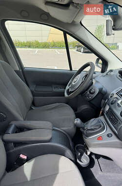 Минивэн Renault Grand Scenic 2008 в 