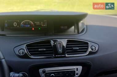 Мінівен Renault Grand Scenic 2012 в 