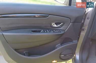 Мінівен Renault Grand Scenic 2012 в 