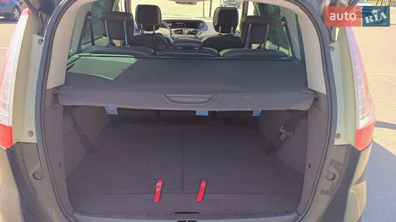 Мінівен Renault Grand Scenic 2011 в Києві