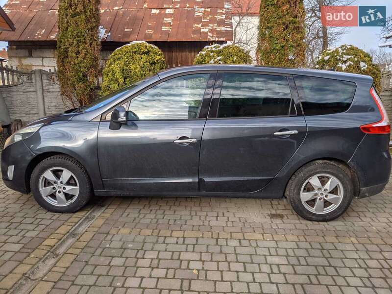 Минивэн Renault Grand Scenic 2010 в Стрые