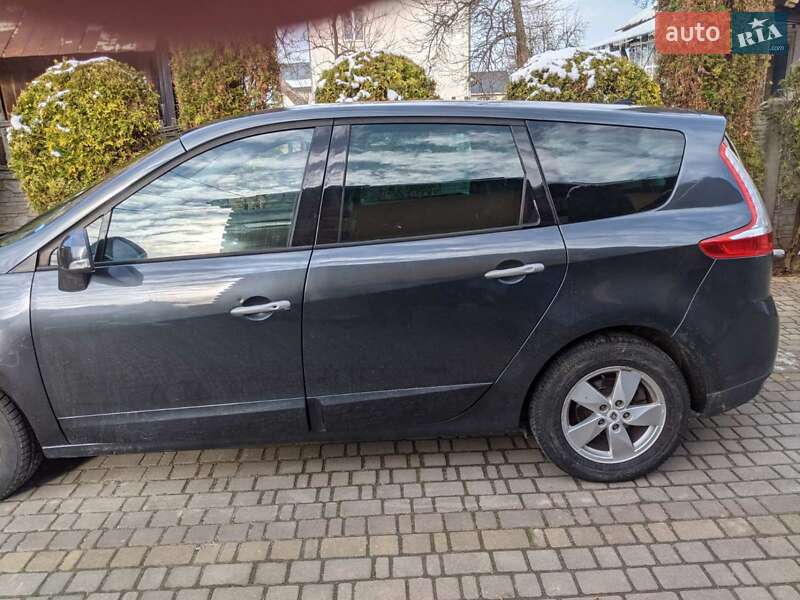 Минивэн Renault Grand Scenic 2010 в Стрые