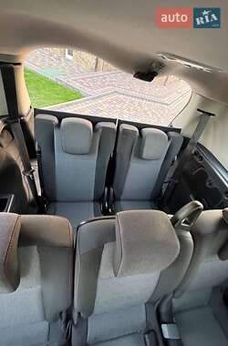 Минивэн Renault Grand Scenic 2012 в 