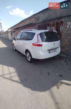 Мінівен Renault Grand Scenic 2012 в 