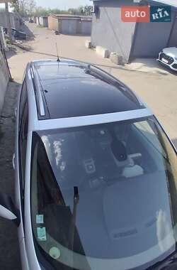 Мінівен Renault Grand Scenic 2012 в 