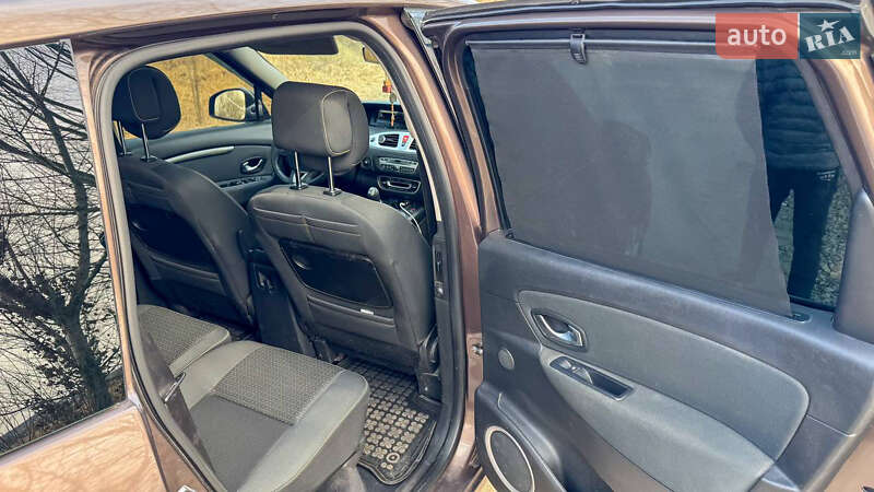 Минивэн Renault Grand Scenic 2009 в Обухове