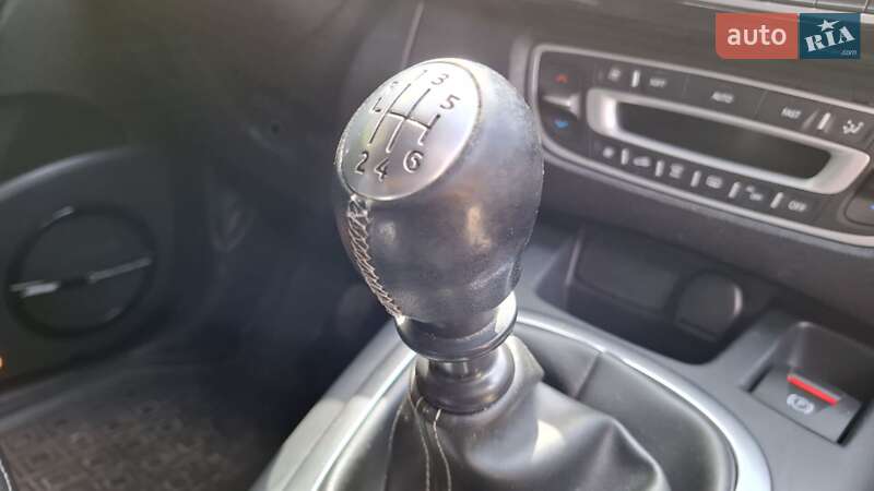 Минивэн Renault Grand Scenic 2013 в Киеве фото 15 Минивэн Renault Grand Scenic 2013 в Киеве