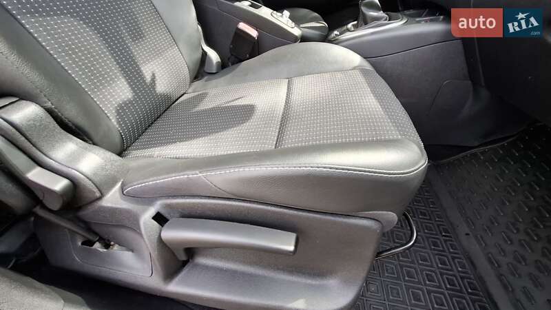 Минивэн Renault Grand Scenic 2013 в Киеве фото 16 Минивэн Renault Grand Scenic 2013 в Киеве