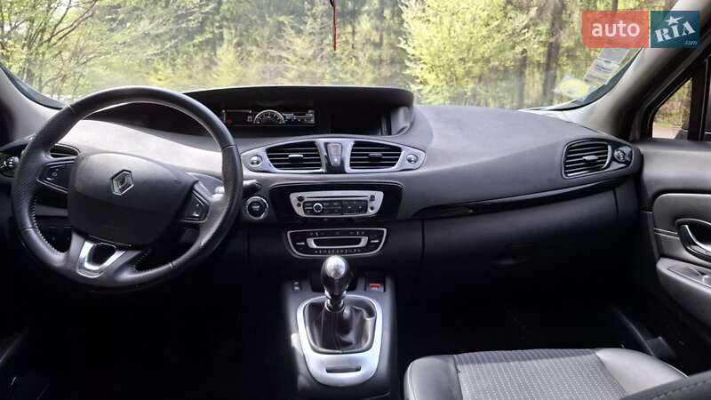 Минивэн Renault Grand Scenic 2013 в Киеве фото 24 Минивэн Renault Grand Scenic 2013 в Киеве