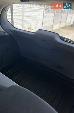 Минивэн Renault Grand Scenic 2006 в 