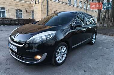 Минивэн Renault Grand Scenic 2012 в 