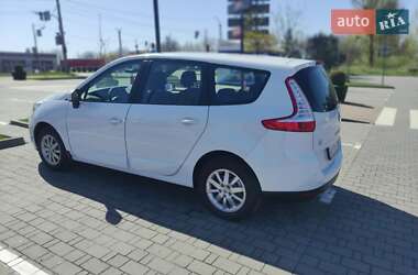 Минивэн Renault Grand Scenic 2012 в 