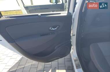 Минивэн Renault Grand Scenic 2012 в 
