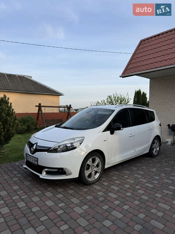 Мінівен Renault Grand Scenic 2015 в 