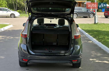 Минивэн Renault Grand Scenic 2009 в 