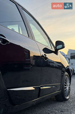 Мінівен Renault Grand Scenic 2013 в 