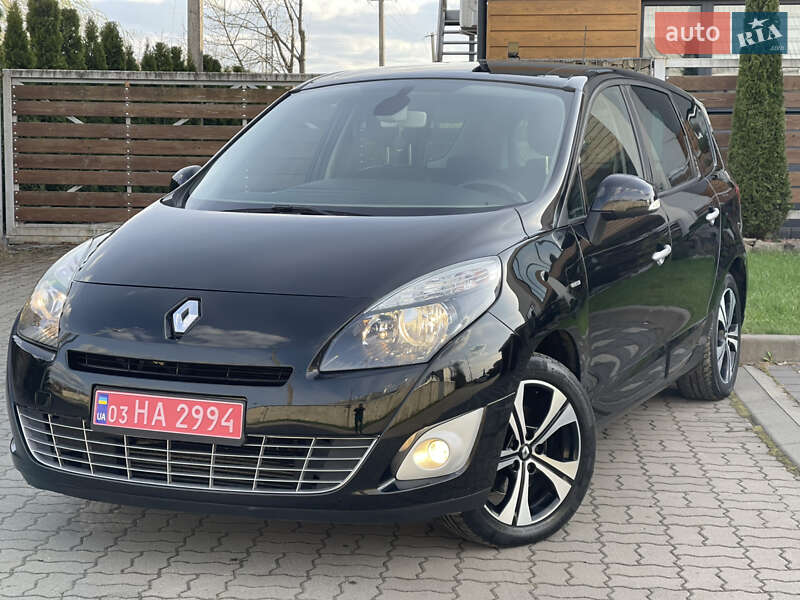 Мінівен Renault Grand Scenic 2012 в Стрию