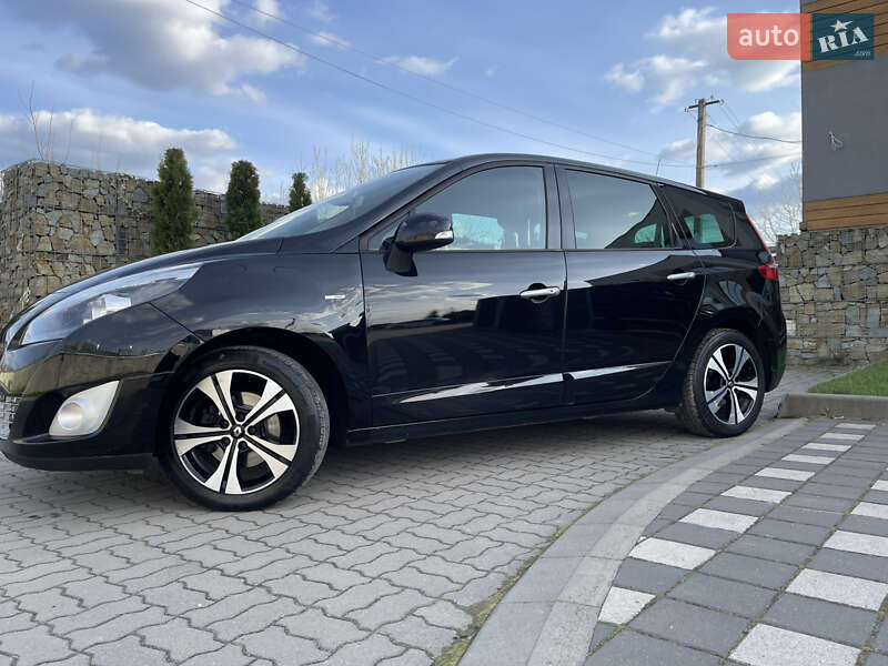 Мінівен Renault Grand Scenic 2012 в Стрию