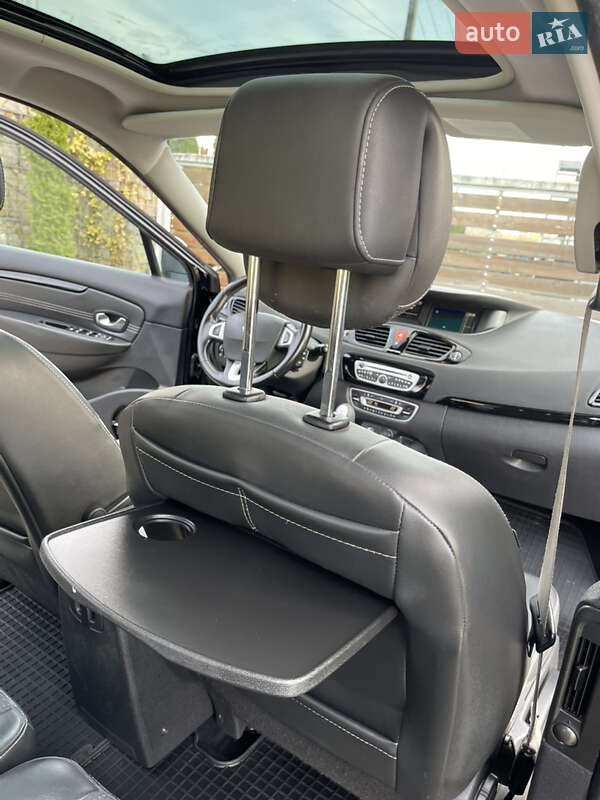 Мінівен Renault Grand Scenic 2012 в Стрию