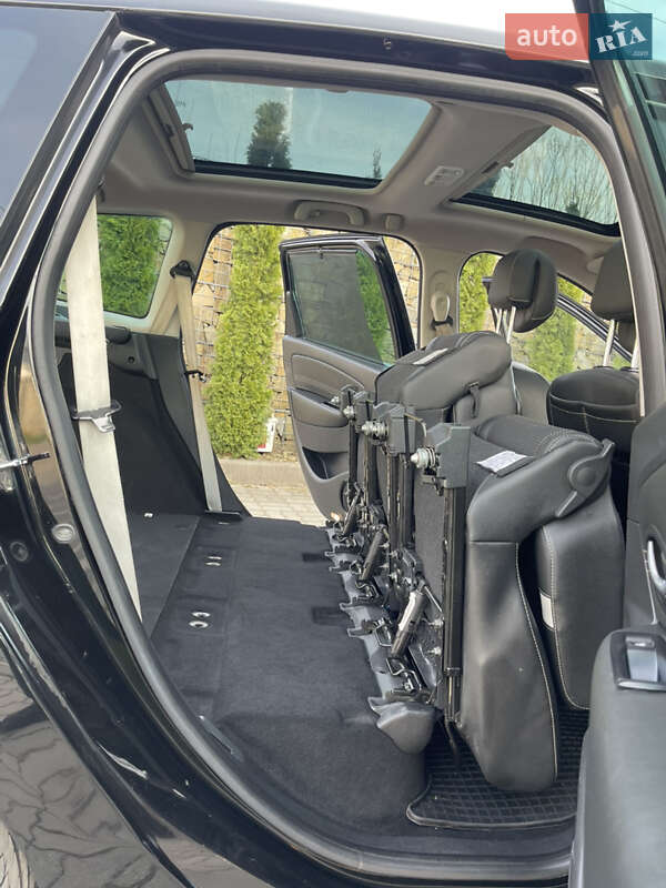 Мінівен Renault Grand Scenic 2012 в Стрию