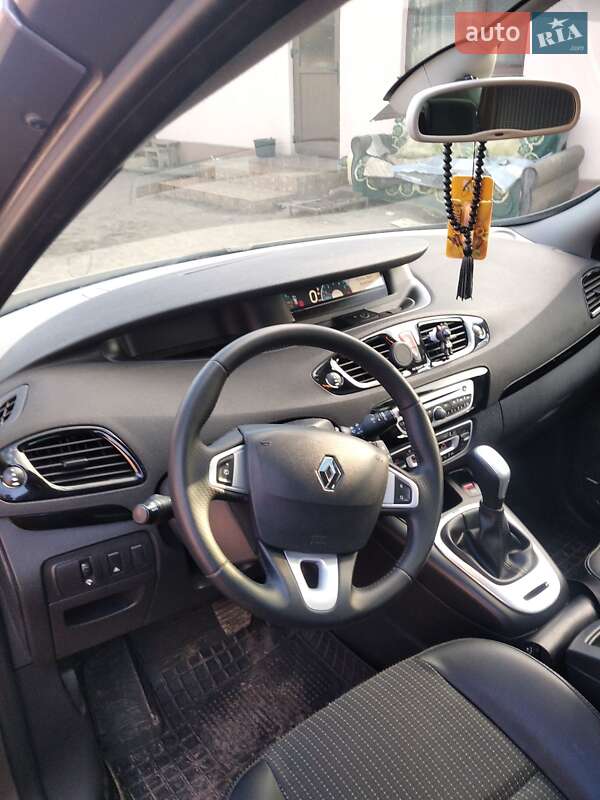 Минивэн Renault Grand Scenic 2011 в Изяславе
