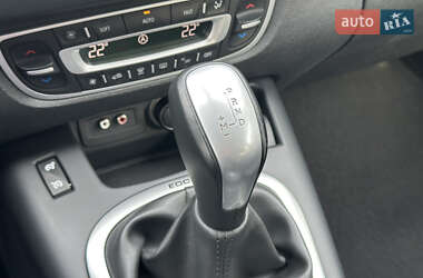 Минивэн Renault Grand Scenic 2011 в 