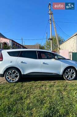Минивэн Renault Grand Scenic 2018 в 