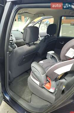 Минивэн Renault Grand Scenic 2007 в 