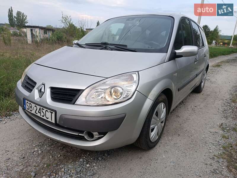 Мінівен Renault Grand Scenic 2007 в  фото Мінівен Renault Grand Scenic 2007 в