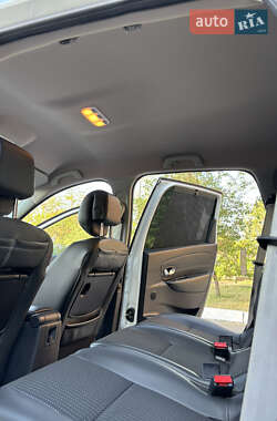 Минивэн Renault Grand Scenic 2012 в 