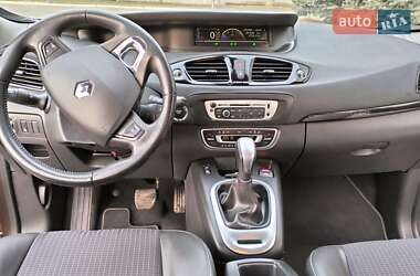 Минивэн Renault Grand Scenic 2013 в 
