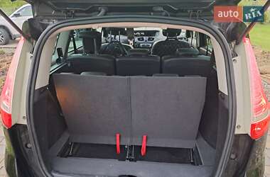 Мінівен Renault Grand Scenic 2016 в 