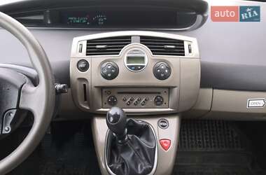 Минивэн Renault Grand Scenic 2006 в 