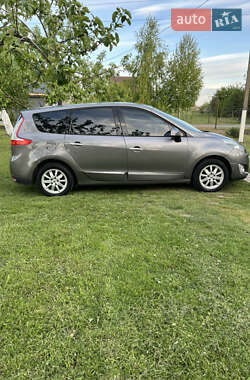 Мінівен Renault Grand Scenic 2010 в 