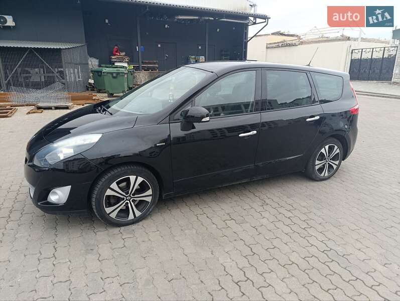 Минивэн Renault Grand Scenic 2011 в Стрые