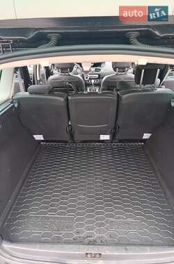 Мінівен Renault Grand Scenic 2011 в 
