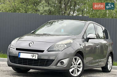Минивэн Renault Grand Scenic 2011 в Меденичах