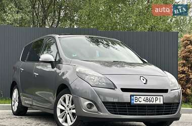 Минивэн Renault Grand Scenic 2011 в 