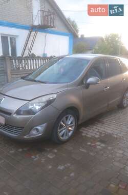 Минивэн Renault Grand Scenic 2011 в Луцке