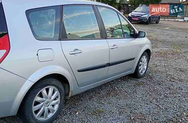 Минивэн Renault Grand Scenic 2006 в 